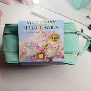 Truly Beauty Iconic Unicorn Fruit Set